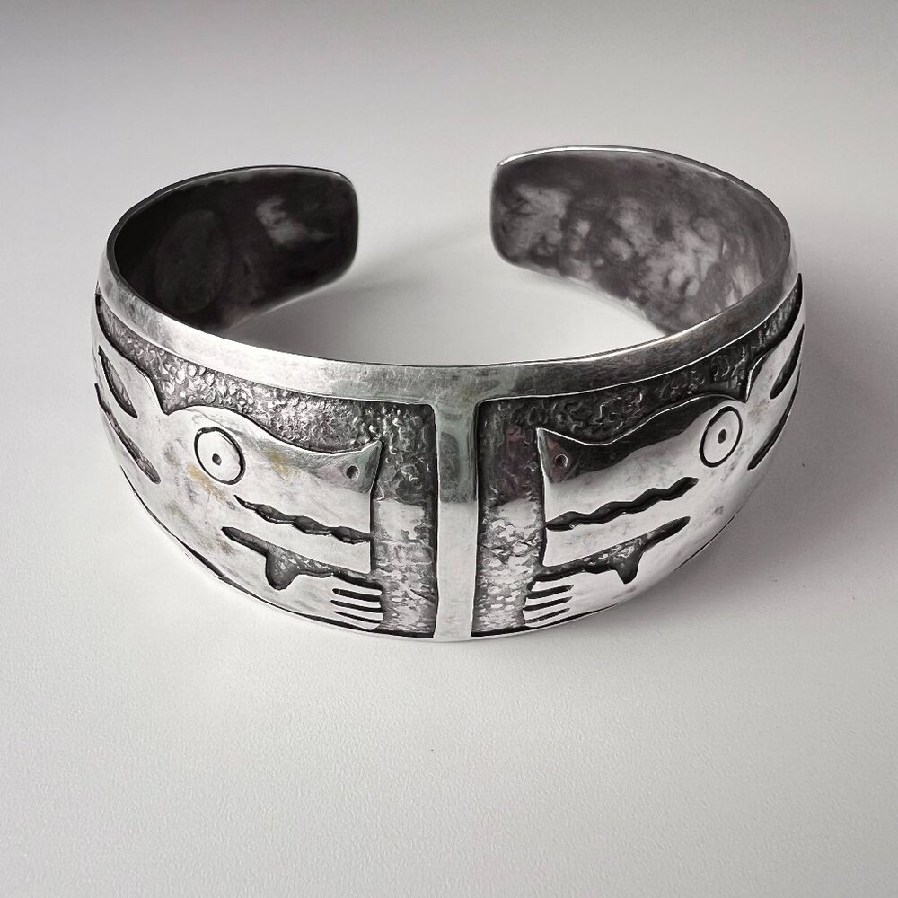 Vintage Native American Sterling Silver Storyteller Cuff Bracelet